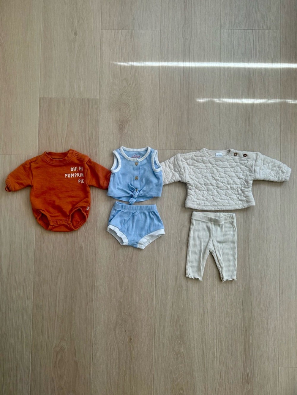 5 Piece Set Baby Girl Newborn Outfits Cat & Jack and Carter’s